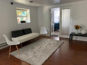 Spacious one bedroom suite